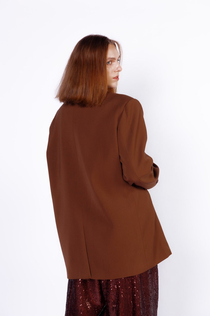 Oversized brown blazer