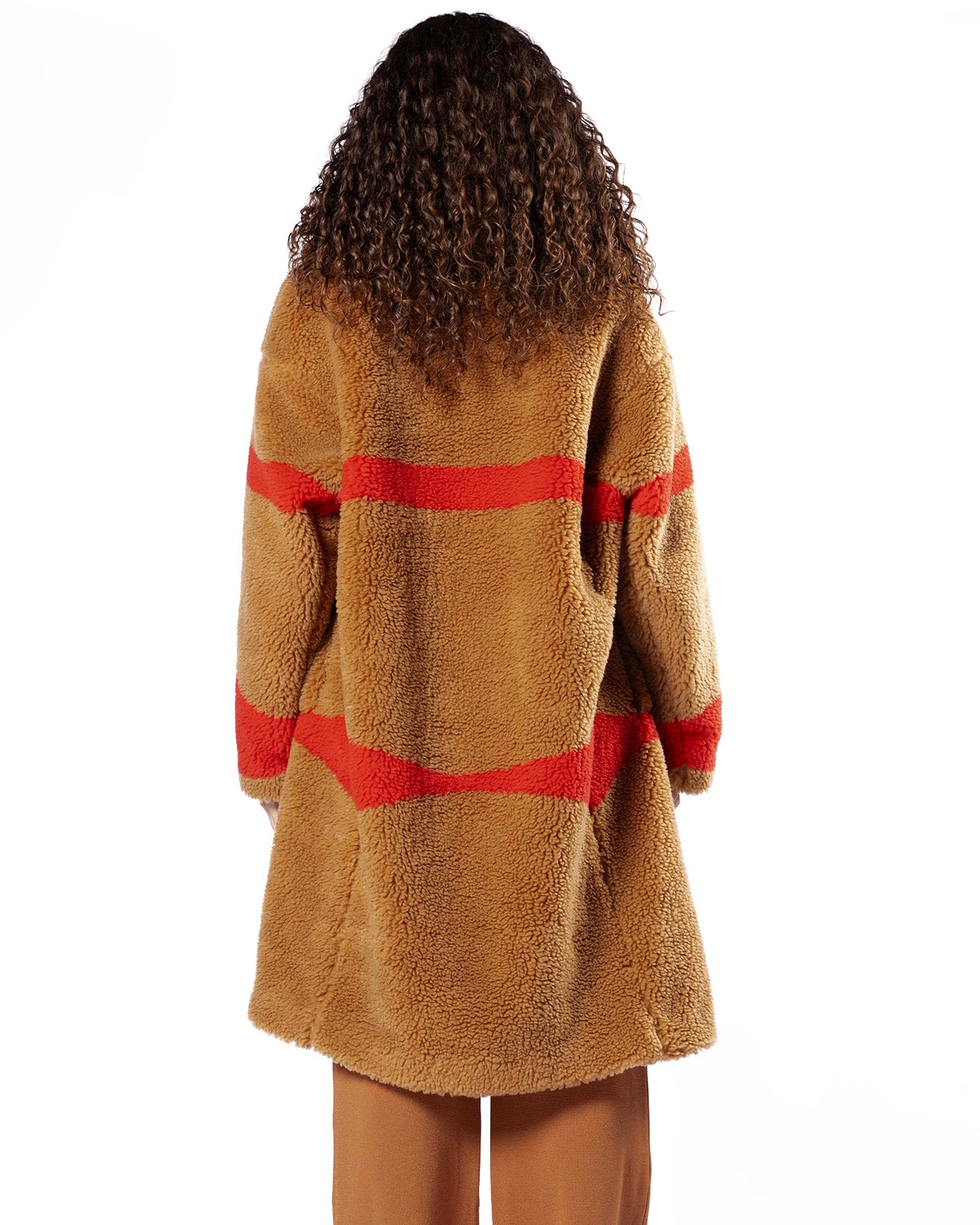 Sherling Camel/Red Coat